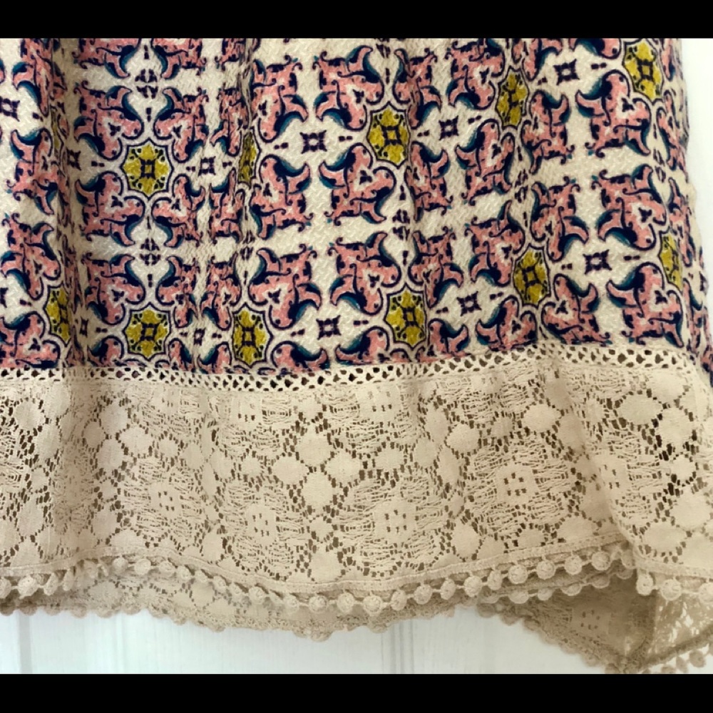 Patterned Tank/Off Shoulder Top - Picture 2 of 5